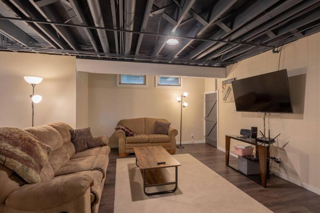 Family Home W/ 2 King, 2 Queen Beds + Game Room Bemidji Dış mekan fotoğraf